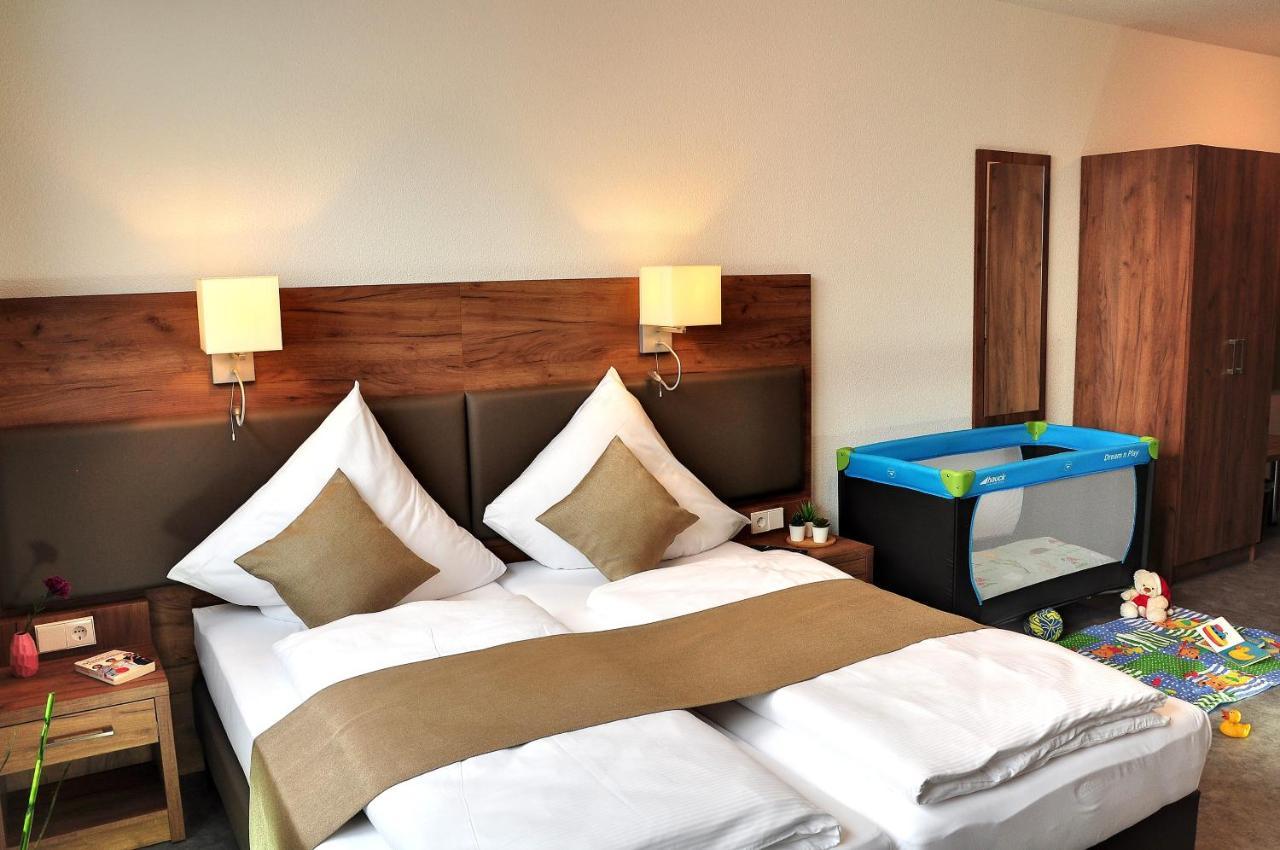Motel Am Fuerfelder Schloss Bad Rappenau Dış mekan fotoğraf