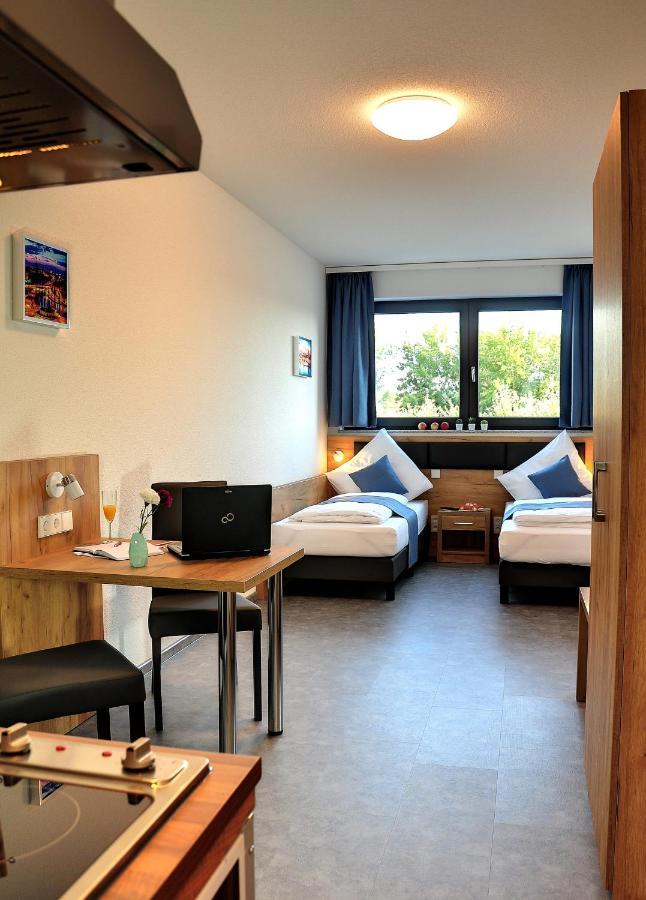 Motel Am Fuerfelder Schloss Bad Rappenau Dış mekan fotoğraf