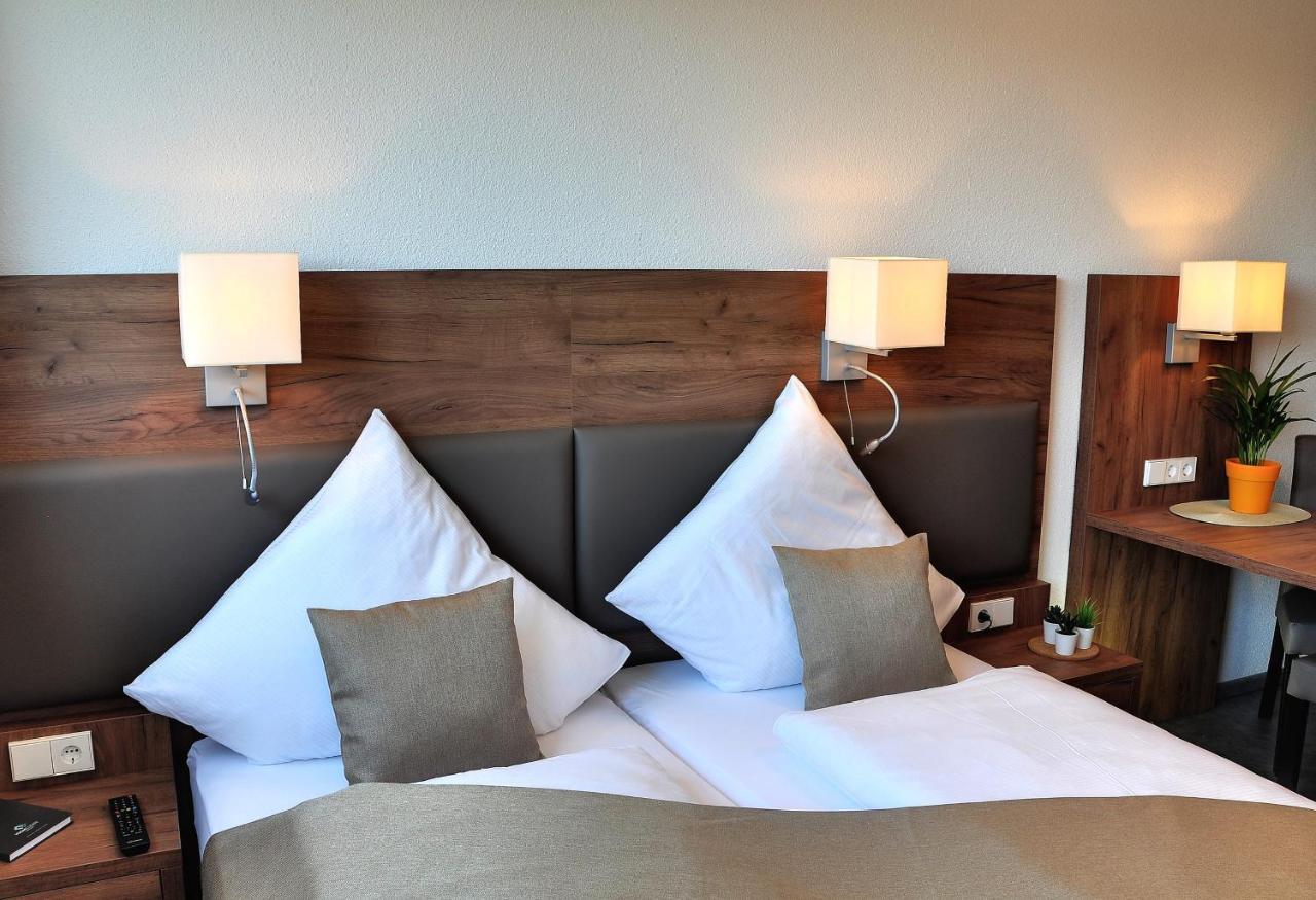 Motel Am Fuerfelder Schloss Bad Rappenau Dış mekan fotoğraf