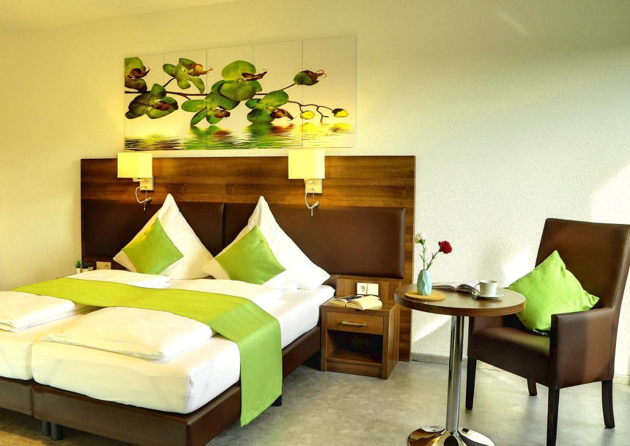 Motel Am Fuerfelder Schloss Bad Rappenau Dış mekan fotoğraf