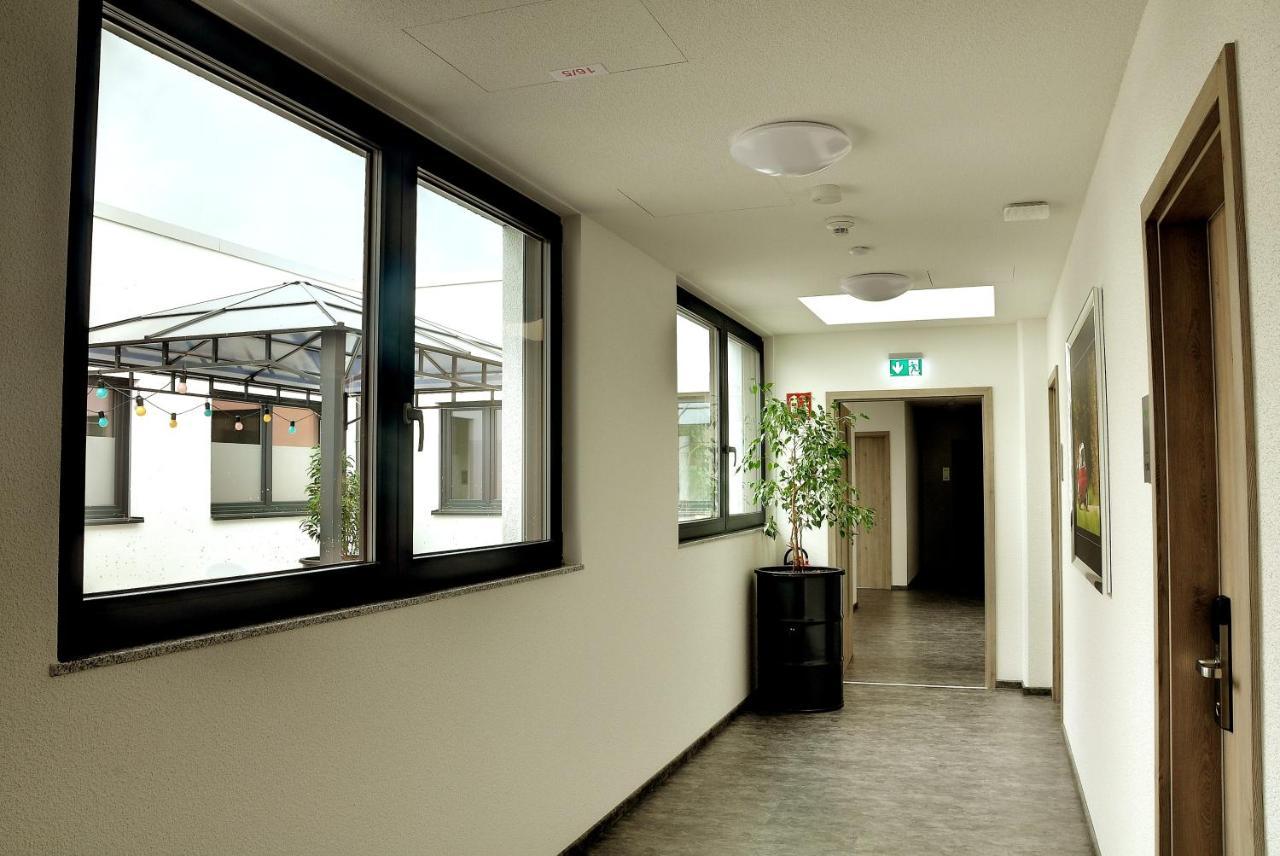 Motel Am Fuerfelder Schloss Bad Rappenau Dış mekan fotoğraf